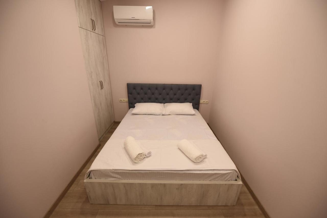 Family Hotel Avlabar Tiflis Exterior foto