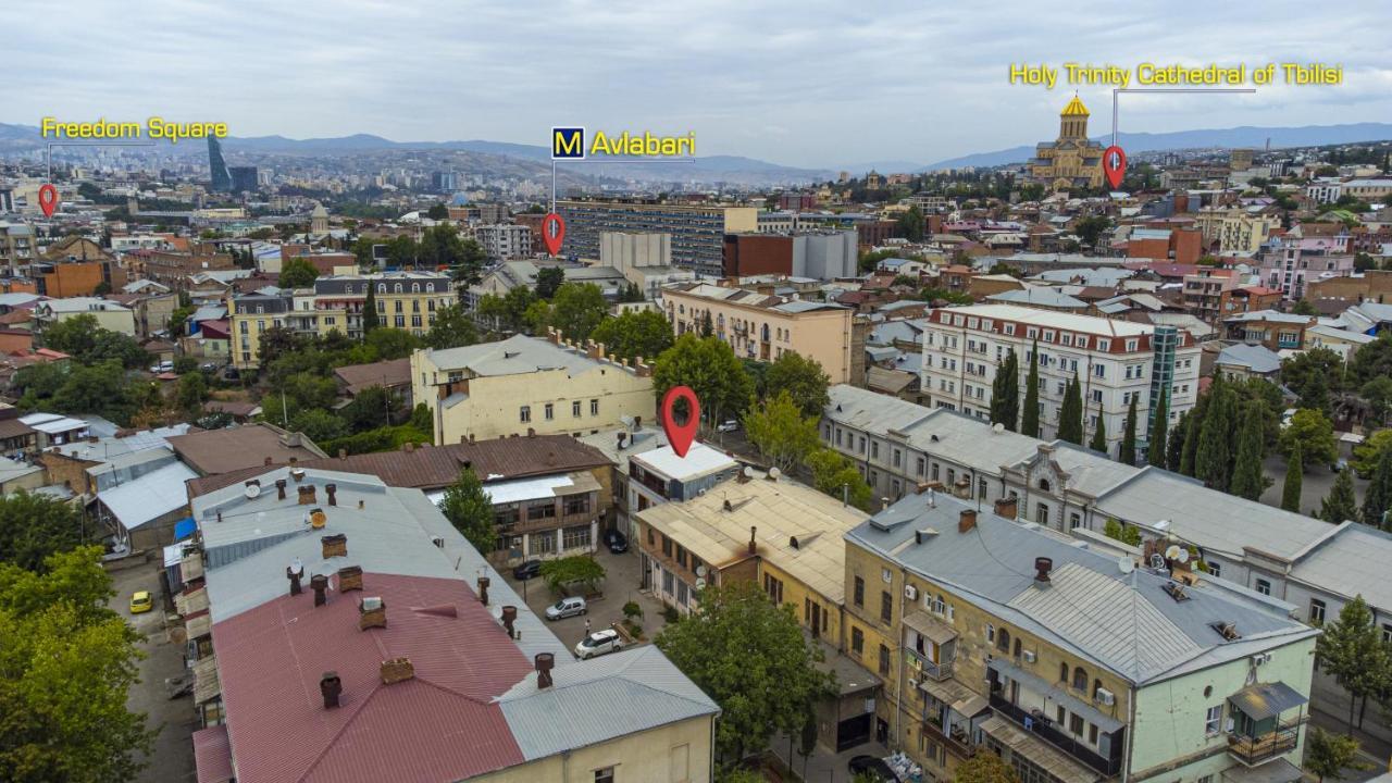 Family Hotel Avlabar Tiflis Exterior foto