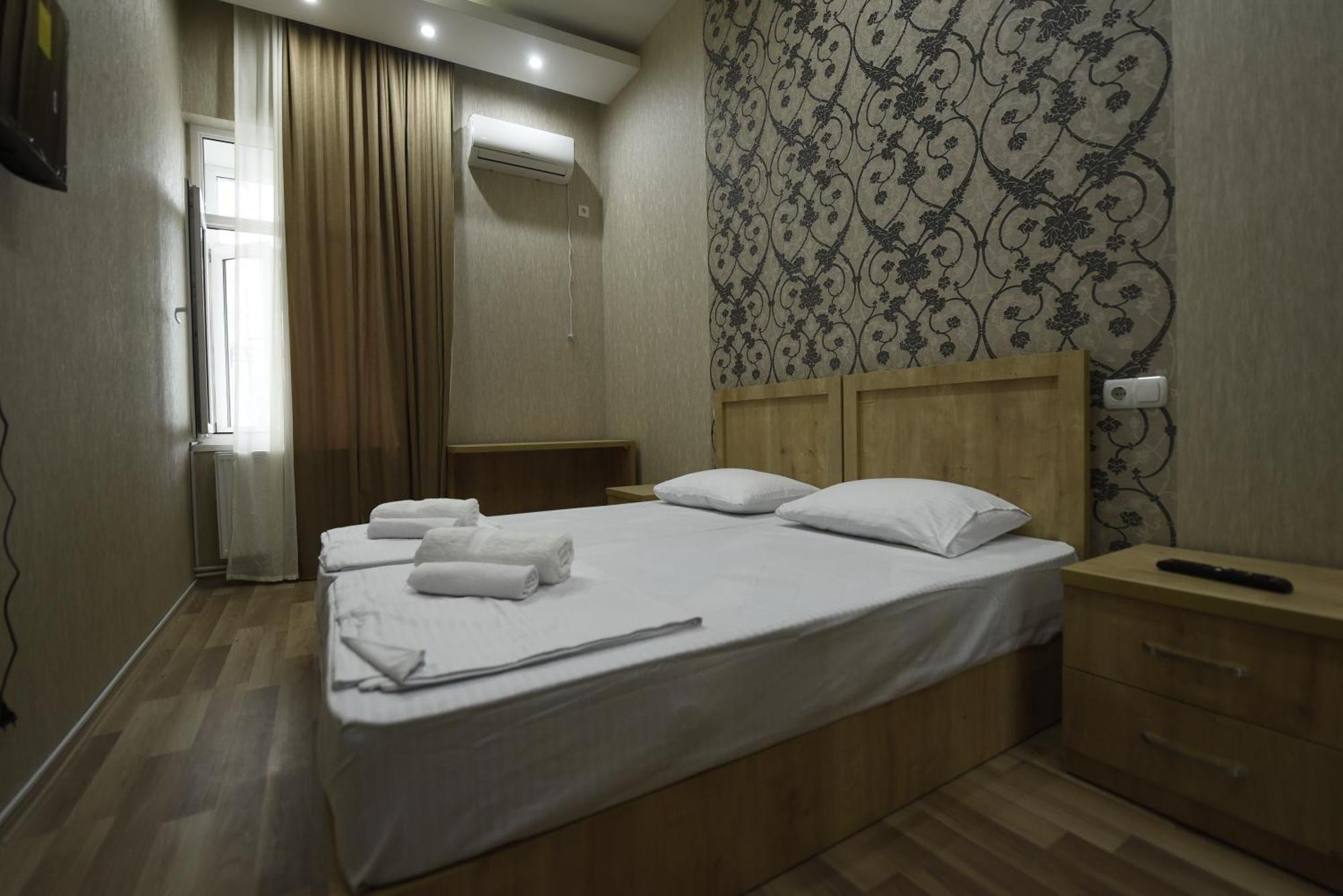 Family Hotel Avlabar Tiflis Exterior foto